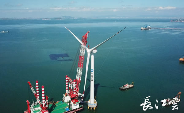 國內首臺10兆瓦海上風電機組并網(wǎng)發(fā)電